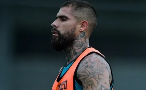 Foto: Thiago Ribeiro/AGIF – Quintero tem sido titular absoluto com Zé Ricardo