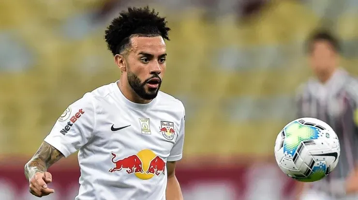 Foto: Thiago Ribeiro/AGIF - Claudinho fez sucesso pelo RBB.