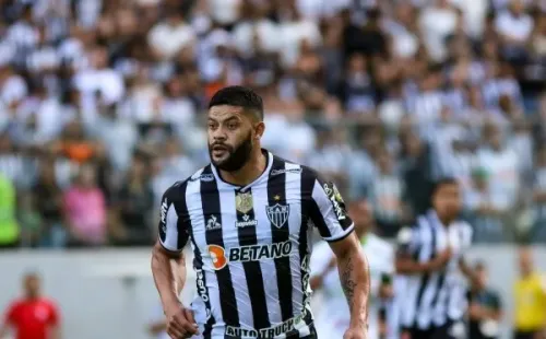 Fernando Moreno/AGIF/ Hulk em campo pelo Atlético-MG.