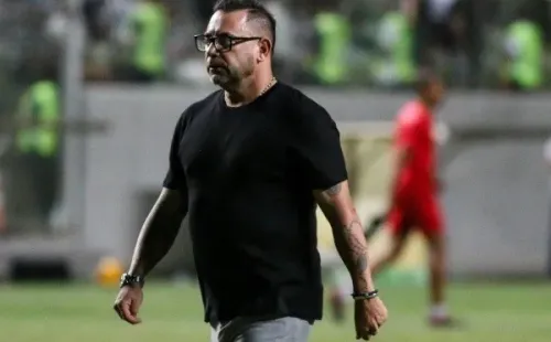 Foto: (Fernando Moreno/AGIF) - Antonio Mohamed não tem sido unanimidade entre a torcida do Galo