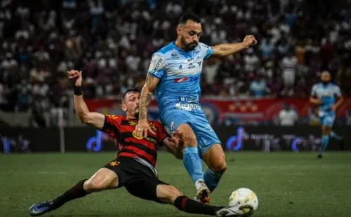 Kely Pereira/AGIF/ Fortaleza x Ceará, no Castelão.