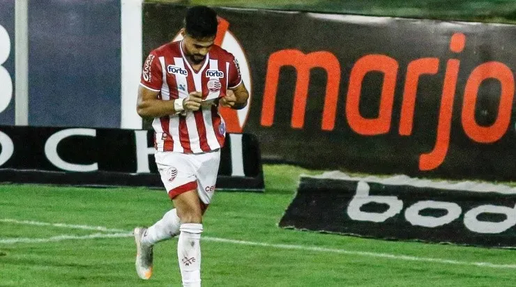 Paulo Paiva/AGIF - Bryan em ação pelo Timbu.