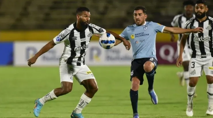 Foto: Santos FC/Divulgação - A última atuação do volante foi no início do mês de maio