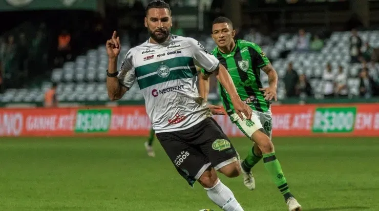 Foto: Robson Mafra/AGIF - O camisa 9 soma 13 gols e uma assistência em 20 jogos na temporada 2022