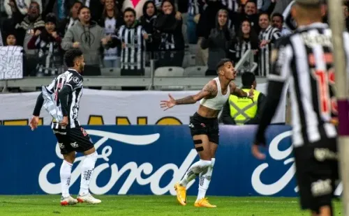 Foto:Alessandra Torres/AGIF | Golaço de Savinho foi o 3º do Atlético na vitória diante do Del Valle