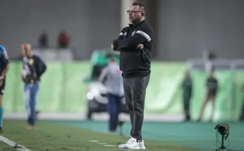 Foto: (Pedro Souza/Atlético) - Antonio Mohamed aprovou o desempenho de Savinho em mais uma vitória do Galo