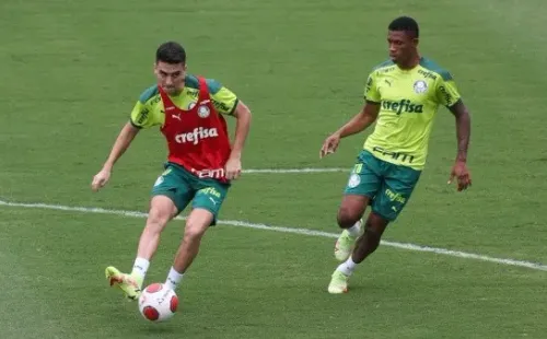 Foto: Cesar Greco – Meio do Palmeiras deve contar com Danilo e Atuesta na linha mais recuada diante do Táchira