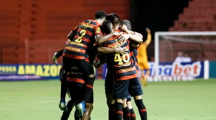 O Sport ainda não perdeu dentro da Ilha do Retiro na Série B. Foto: Rafael Vieira/AGIF