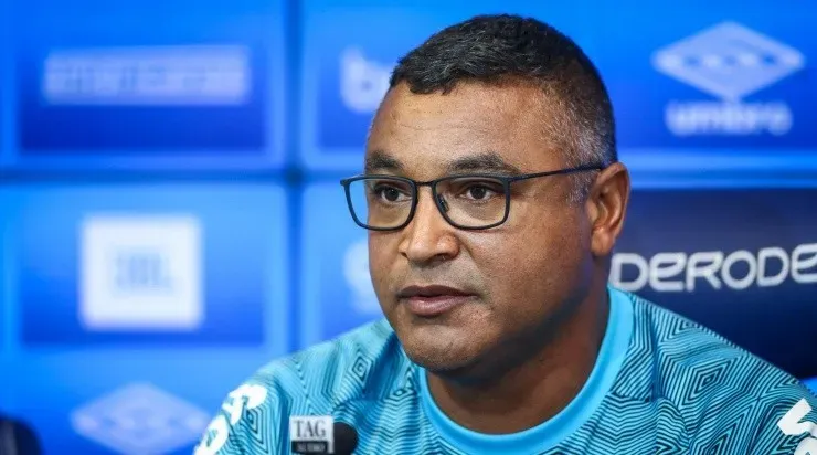 Roger Machado ainda não definiu o time títular do Grêmio. Foto: Lucas Uebel/ Grêmio
