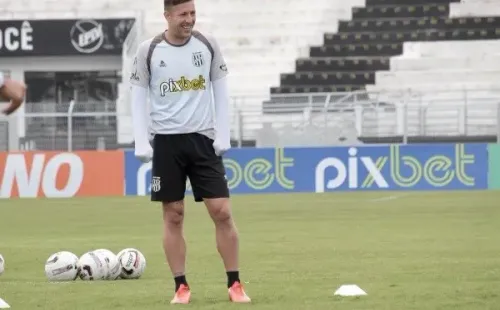 Diego Almeida/PontePress/ Sanches no treino da Ponte Preta.