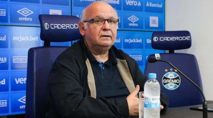 Foto: Rodrigo Fatturi/Grêmio/Divulgação - Bolzan: presidente voltou a se manifestar sobre a volta do volante