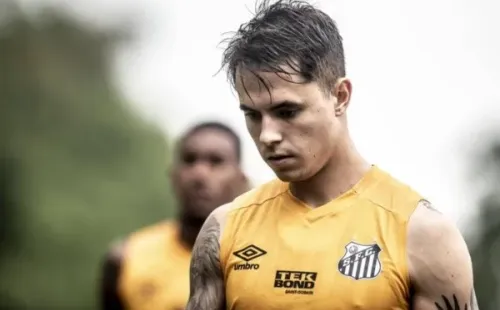 Foto: Ivan Storti/Santos FC – Zanocelo está cedido ao Santos pela Ferroviária e já é destaque no time alvinegro; Abel está de olho