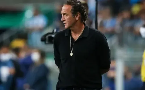 ( Foto: Pedro H. Tesch/AGIF) Nathan Silva compara trabalhos de Turco e Cuca no Galo