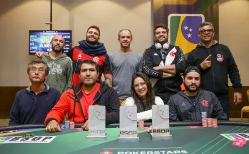 Mesa final do evento (Foto: Rafael Terra/BSOP)