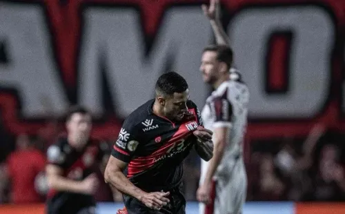 ( Foto: Heber Gomes/AGIF)