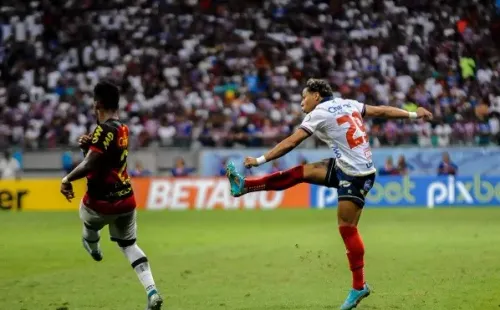 Foto: Jhony Pinho/AGIF – Jacaré chegou a vice-artilharia do time na Série B, só atrás de Davó