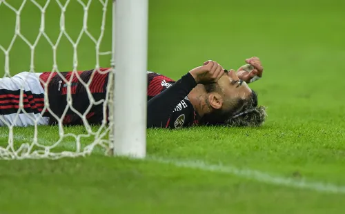 (Foto: Thiago Ribeiro/AGIF)