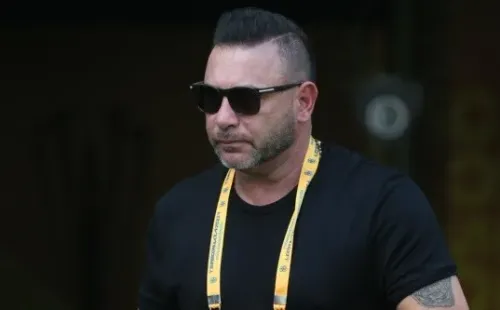 Mohamed pediu a contratação de mais um centroavante para o Atlético-MG (Foto: Gil Gomes/AGIF)