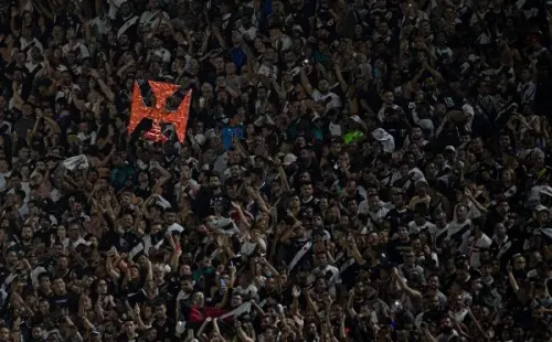 Jorge Rodrigues/AGIF/ Torcida do Vasco.