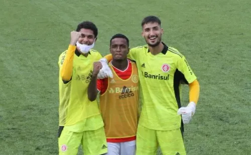 Foto: Twitter Oficial SC Internacional/Jota Finkler | Lucas Flores dá adeus ao Inter