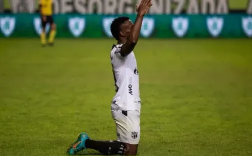 Foto: Divulgação/Ceará SC – Mendoza, lesionado, está fora do confronto do Vozão diante do Cuiabá