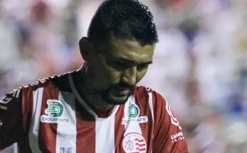 ((Foto: Rafael Vieira/AGIF) Fernandes quebra cabeça para achar substituto para Kieza