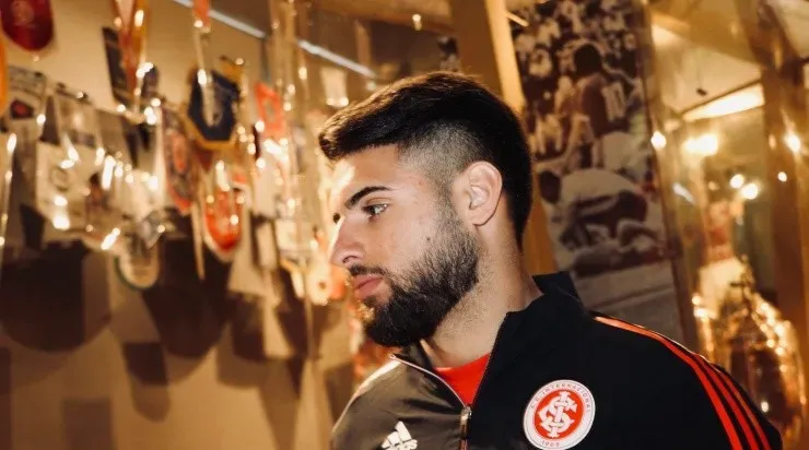 Yuri Alberto entrou na mira do Atlético Mineiro. Foto: Ricardo Duarte/ Internacional