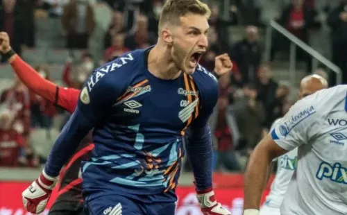 Foto: Robson Mafra/AGIF