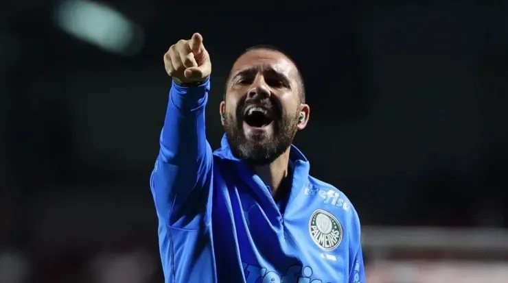 Foto: Cesar Greco/Palmeiras/Divulgação - João Martins: substituiu Abel Ferreira no clássico com o rival