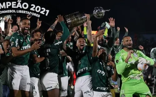 HEULER ANDREY/GETTY IMAGES/ Palmeiras é o atual campeão da Libertadores e lidera o ranking de times brasileiros com mais gols na competição.