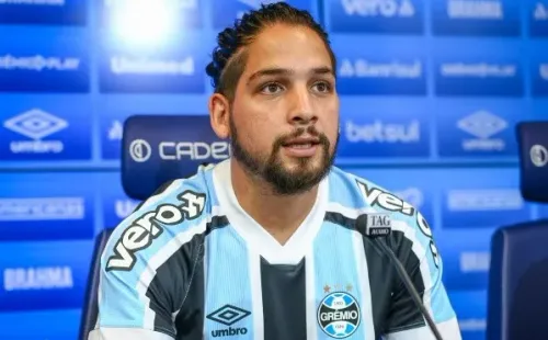 Benítez pode recuperar espaço no Grêmio – Foto: Lucas Uebel/Grêmio