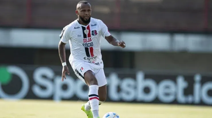 Jorge Rodrigues/AGIF - Chiquinho está voltando ao Santa Cruz.