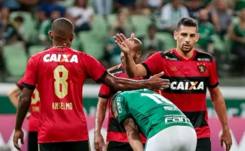 Agif/Ale Cabral – Diego Souza enfrentou o Palmeiras jogando pelo Sport