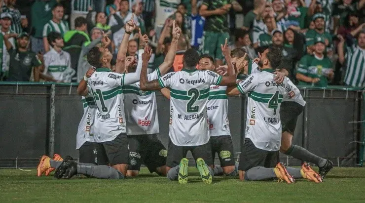 Foto: Coritiba/Divulgação - Em casa, Coxa bateu o Fortaleza e se reabilitou no Brasileirão