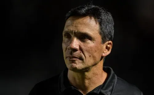 Foto:Thiago Ribeiro/AGIF | Zé Ricardo quer o ala direito