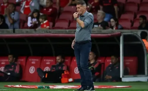 ( Foto: Pedro H. Tesch/AGIF) Mancini lamenta derrota do América