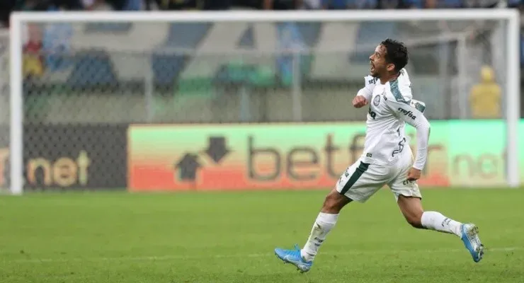 Gustavo Scarpa fooi bastante elogiado por Mauro Cezar Pereira. Foto: César Greco/ Palmeiras