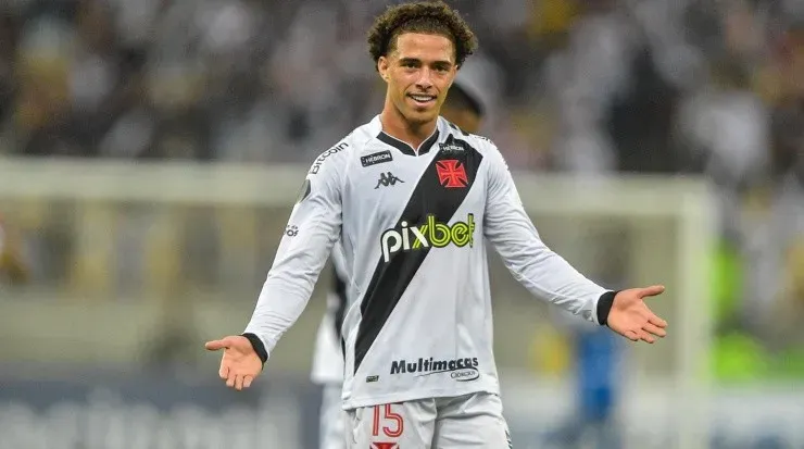 Foto: Thiago Ribeiro/AGIF - Figueiredo: jovem reforça o Vasco contra o Vila Nova