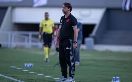 Isabela Azine/AGIF/ Maurício Souza foi demitido do comando do Vasco.