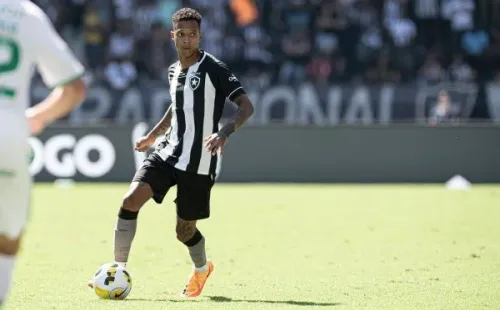 (Foto: Jorge Rodrigues/AGIF) Danilo Barbosa ex-Palmeiras é cotado no Botafogo