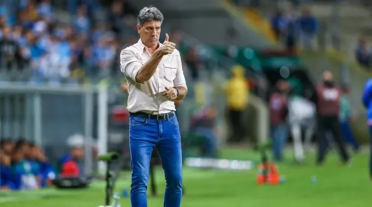 Renato Portaluppi teve seu nome gritado pela torcida gremista nos últimos jogos. Foto: Lucas Uebel/ Grêmio