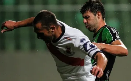 Foto: Thomas Santos/AGIF – Fernando Viana defendeu equipes como Guarani, Paraná e Joinville