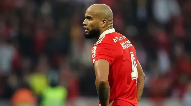 Pedro H. Tesch/AGIF - Rodrigo Moledo pelo Inter.