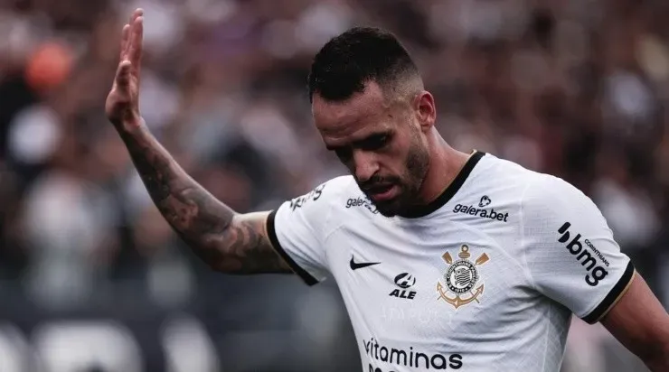 Renato Augusto não deve atuar contra o Flamengo. Foto: Ettore Chiereguini/AGIF