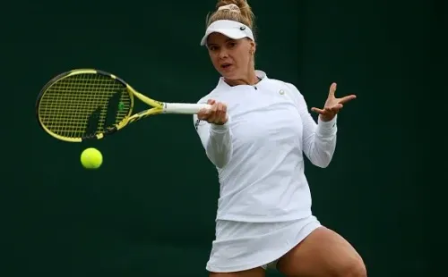 Laura está próxima de entrar no top 100. Créditos: Julian Finney/Getty Images