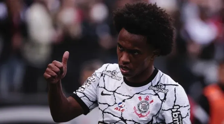 Foto: Ettore Chiereguini/AGIF - Willian não conseguiu engrenar no Corinthians.