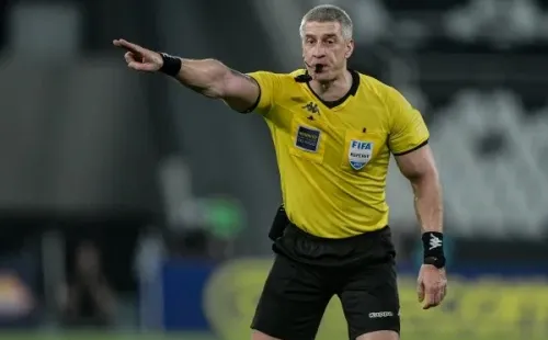 (Foto: Thiago Ribeiro/AGIF Daronco fala sobre arbitragem brasileira
