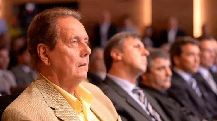 Foto: Fernando Soutello/AGIF - José Roberto Wright foi acusado de beneficiar o Flamengo.