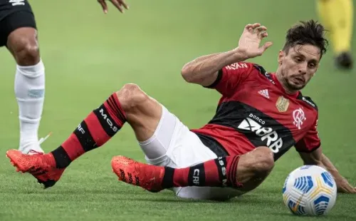 Foto: Jorge Rodrigues/AGIF – Rodrigo Caioestá fora de combate por recuperação de lesão