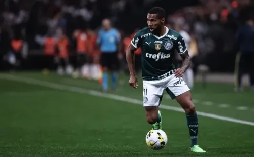 (Foto: Ettore Chiereguini/AGIF) Torcedores do Palmeiras pedem a saída de Wesley do time